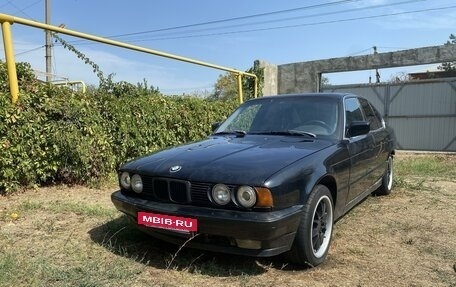 BMW 5 серия, 1989 год, 350 000 рублей, 3 фотография