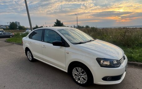 Volkswagen Polo VI (EU Market), 2014 год, 1 100 000 рублей, 2 фотография