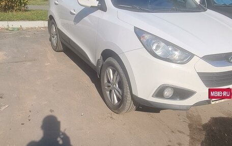 Hyundai ix35 I рестайлинг, 2013 год, 1 520 000 рублей, 2 фотография