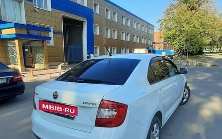 Skoda Rapid I, 2015 год, 1 050 000 рублей, 4 фотография