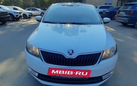 Skoda Rapid I, 2015 год, 1 050 000 рублей, 5 фотография