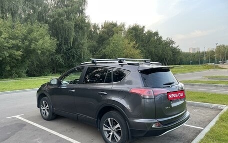 Toyota RAV4, 2015 год, 2 550 000 рублей, 4 фотография