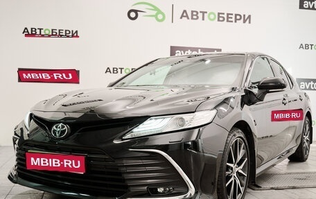 Toyota Camry, 2021 год, 3 450 000 рублей, 1 фотография