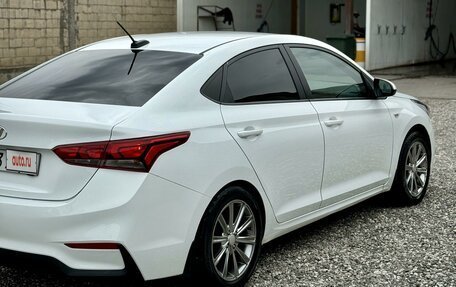 Hyundai Solaris II рестайлинг, 2017 год, 1 150 000 рублей, 2 фотография