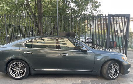 Lexus LS IV, 2007 год, 2 100 000 рублей, 3 фотография