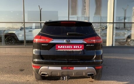 Geely Atlas I, 2018 год, 1 500 000 рублей, 4 фотография