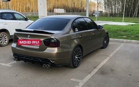 BMW 3 серия, 2006 год, 1 280 000 рублей, 7 фотография