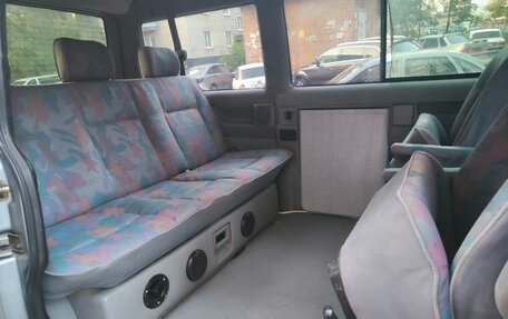 Volkswagen Caravelle T4, 1993 год, 626 000 рублей, 8 фотография