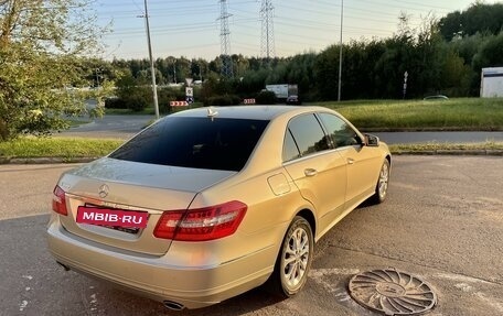 Mercedes-Benz E-Класс, 2009 год, 2 100 000 рублей, 3 фотография