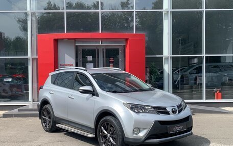 Toyota RAV4, 2014 год, 2 206 000 рублей, 3 фотография