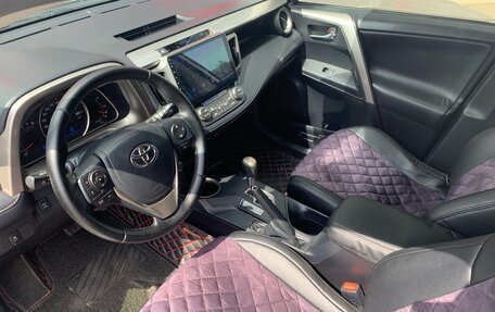 Toyota RAV4, 2014 год, 2 206 000 рублей, 10 фотография