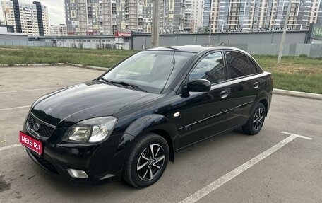 KIA Rio II, 2011 год, 790 000 рублей, 1 фотография