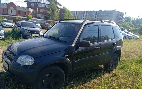 Chevrolet Niva I рестайлинг, 2016 год, 650 000 рублей, 2 фотография