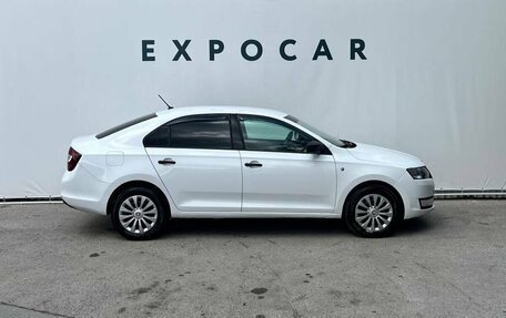 Skoda Rapid I, 2015 год, 965 000 рублей, 6 фотография