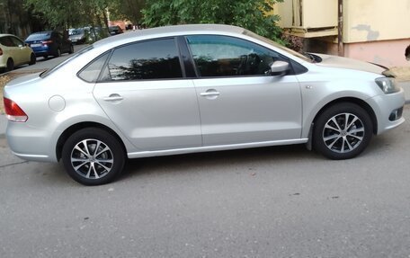 Volkswagen Polo VI (EU Market), 2012 год, 760 000 рублей, 4 фотография