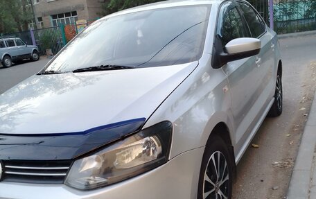 Volkswagen Polo VI (EU Market), 2012 год, 760 000 рублей, 2 фотография