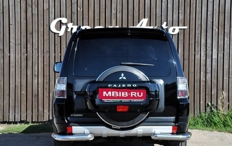 Mitsubishi Pajero IV, 2013 год, 2 390 000 рублей, 5 фотография