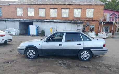 Daewoo Nexia I рестайлинг, 2004 год, 130 000 рублей, 3 фотография