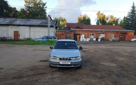 Daewoo Nexia I рестайлинг, 2004 год, 130 000 рублей, 4 фотография