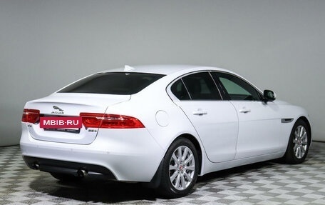 Jaguar XE I рестайлинг, 2015 год, 1 900 000 рублей, 5 фотография