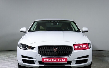 Jaguar XE I рестайлинг, 2015 год, 1 900 000 рублей, 2 фотография