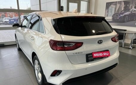 KIA cee'd III, 2020 год, 2 005 000 рублей, 7 фотография