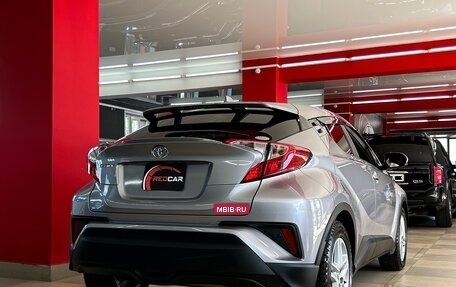 Toyota C-HR I рестайлинг, 2019 год, 2 490 000 рублей, 11 фотография