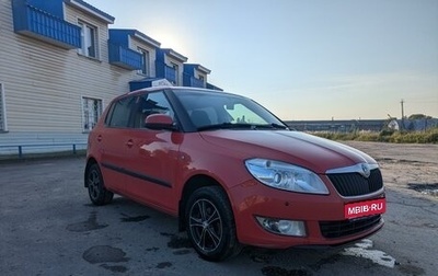 Skoda Fabia II, 2011 год, 800 000 рублей, 1 фотография