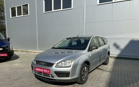 Ford Focus II рестайлинг, 2005 год, 445 000 рублей, 1 фотография