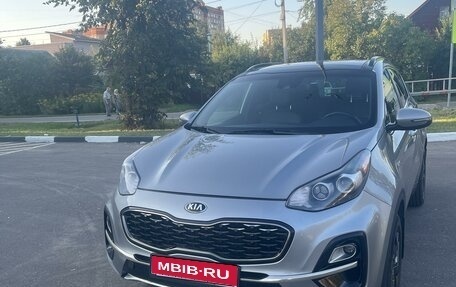 KIA Sportage IV рестайлинг, 2019 год, 2 550 000 рублей, 1 фотография