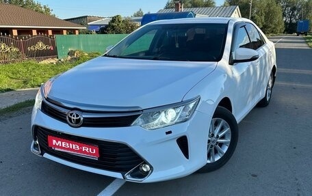 Toyota Camry, 2017 год, 2 070 000 рублей, 1 фотография