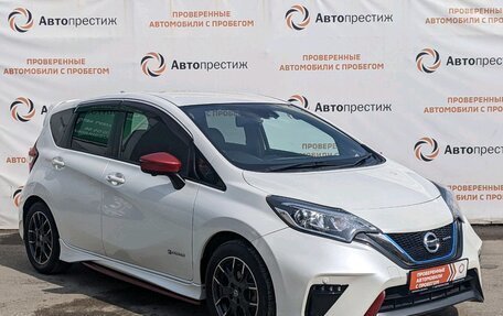 Nissan Note II рестайлинг, 2018 год, 3 фотография