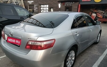 Toyota Camry, 2006 год, 990 000 рублей, 5 фотография