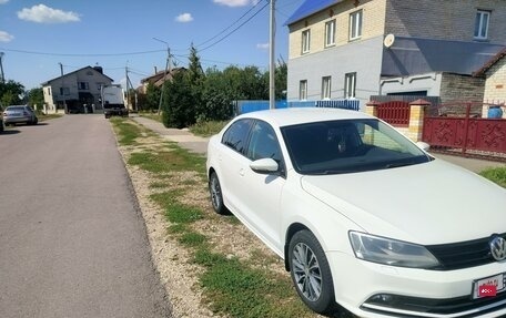 Volkswagen Jetta VI, 2015 год, 1 130 000 рублей, 2 фотография