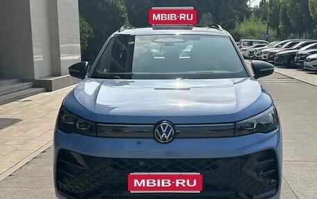 Volkswagen Tiguan, 2024 год, 4 507 000 рублей, 2 фотография