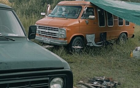 Chevrolet Van, 1985 год, 835 000 рублей, 1 фотография