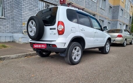 Chevrolet Niva I рестайлинг, 2015 год, 700 000 рублей, 5 фотография