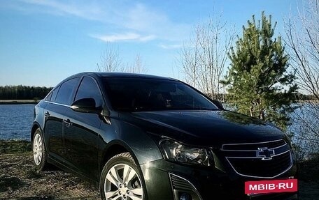 Chevrolet Cruze II, 2014 год, 850 000 рублей, 2 фотография