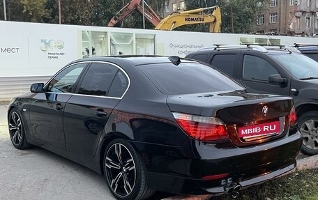 BMW 5 серия, 2006 год, 1 370 000 рублей, 3 фотография