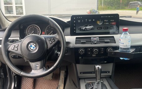 BMW 5 серия, 2006 год, 1 370 000 рублей, 21 фотография