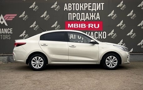 KIA Rio IV, 2019 год, 1 675 000 рублей, 10 фотография