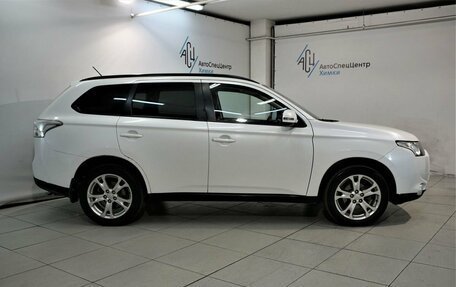 Mitsubishi Outlander III рестайлинг 3, 2012 год, 1 349 000 рублей, 17 фотография