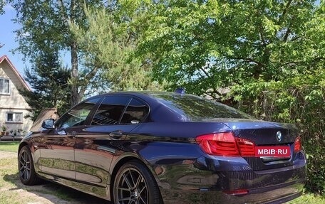 BMW 5 серия, 2011 год, 1 890 000 рублей, 2 фотография