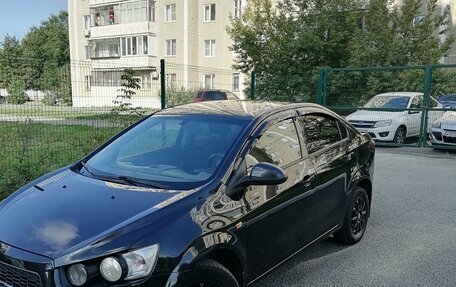 Chevrolet Aveo III, 2012 год, 810 000 рублей, 2 фотография