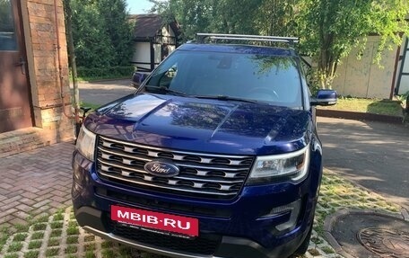 Ford Explorer VI, 2017 год, 3 490 000 рублей, 2 фотография