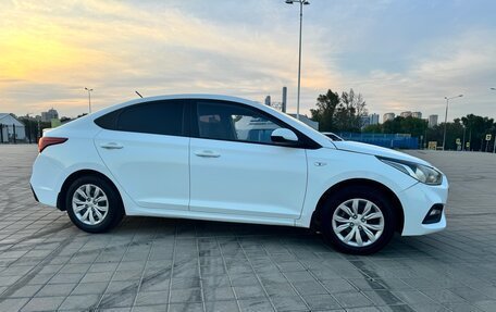 Hyundai Solaris II рестайлинг, 2018 год, 1 320 000 рублей, 4 фотография