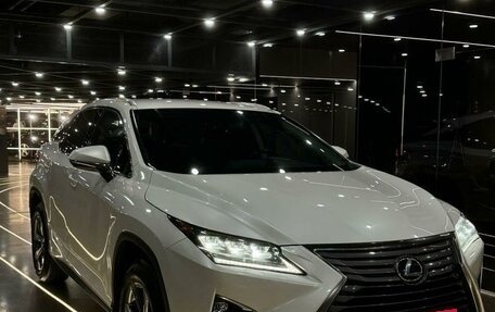 Lexus RX IV рестайлинг, 2018 год, 4 200 000 рублей, 2 фотография