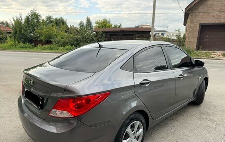 Hyundai Solaris II рестайлинг, 2013 год, 888 000 рублей, 12 фотография