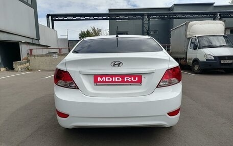 Hyundai Solaris II рестайлинг, 2014 год, 560 000 рублей, 5 фотография