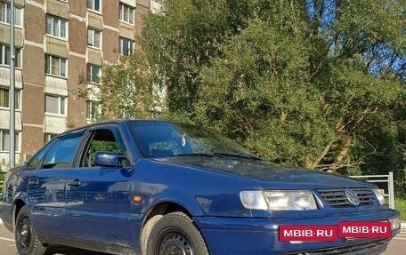 Volkswagen Passat B4, 1993 год, 250 000 рублей, 2 фотография